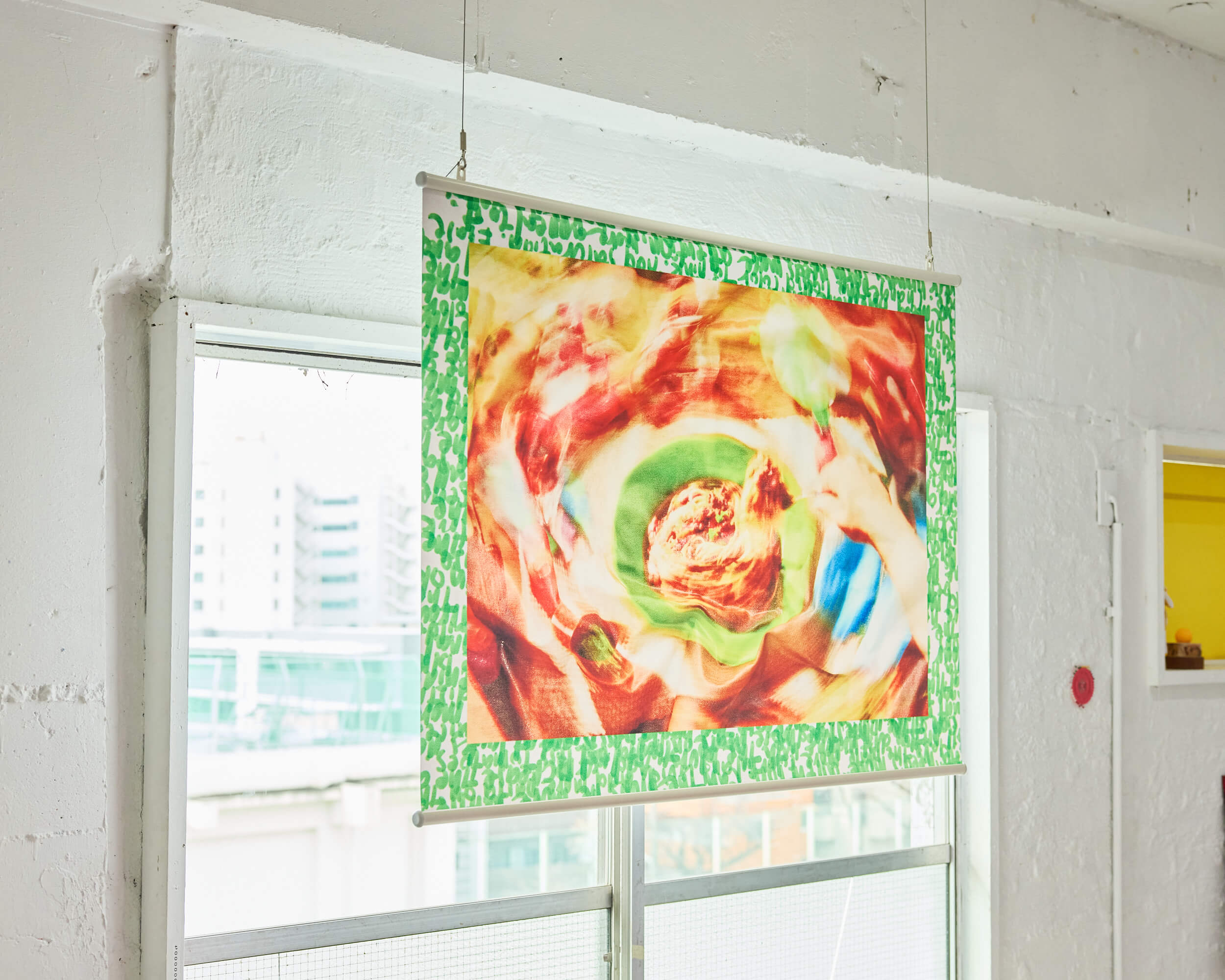 AKANE｜写真展『Supersupercalifragilisticexpialidodocious』