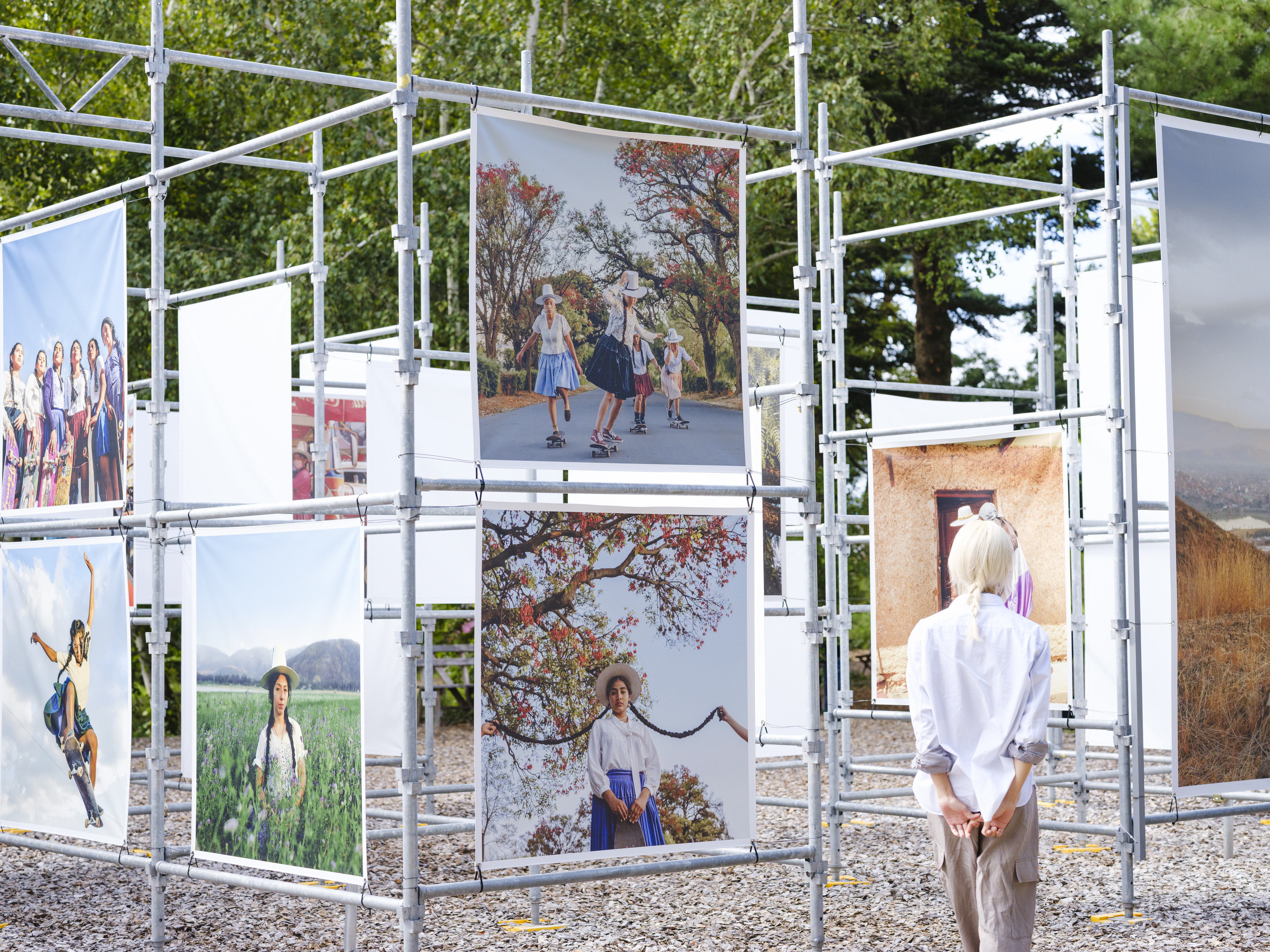 ルイーザ・ドア｜浅間国際フォトフェスティバル2025 PHOTO MIYOTA