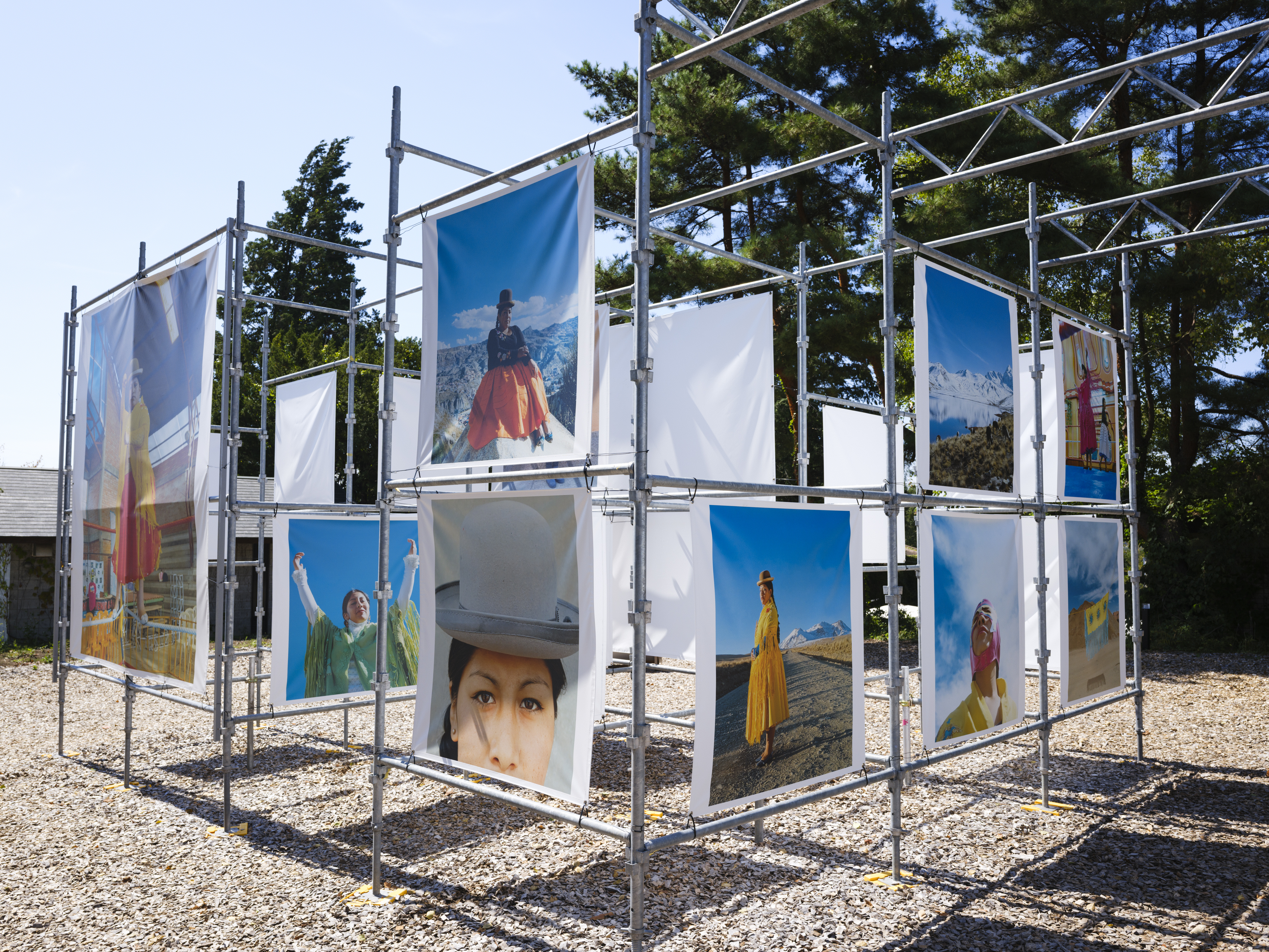 ルイーザ・ドア｜浅間国際フォトフェスティバル2025 PHOTO MIYOTA